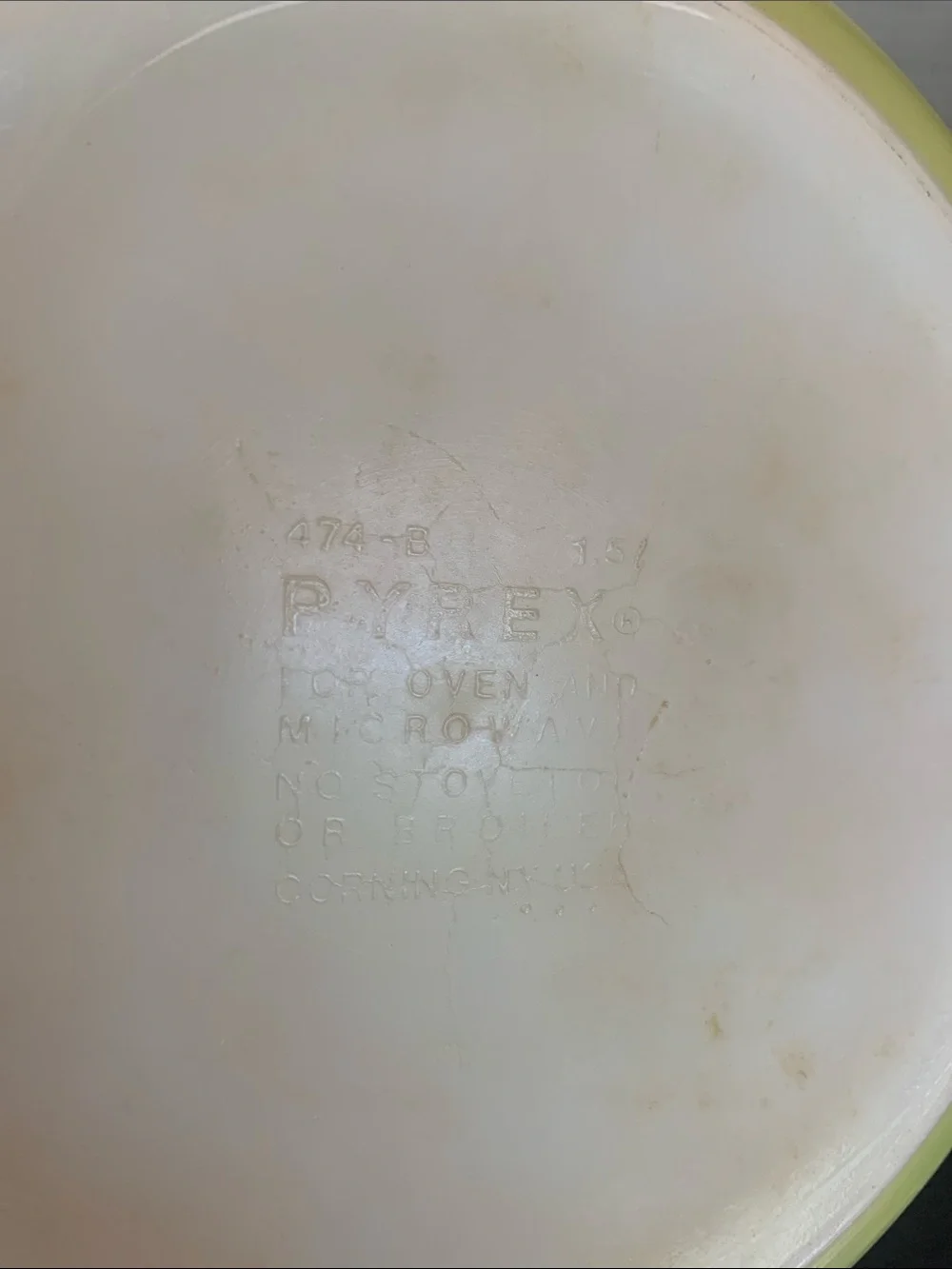 Pyrex 474-B Green Casserole baking dish